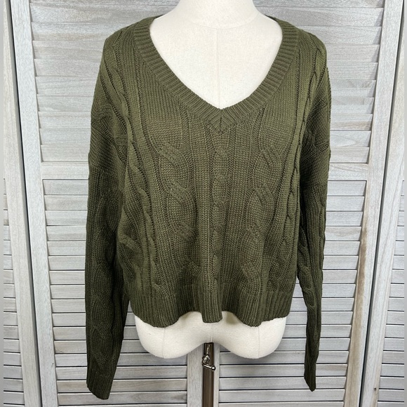 POOF APPAREL Cropped V Neck Cable Knit Sweater Olive Green-Large - Picture 1 of 2